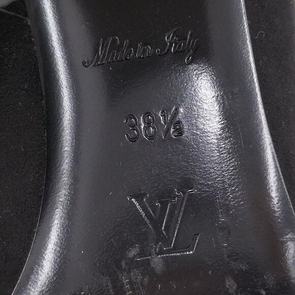 Louis Vuitton Boots Graceline Suede Black - Picture 10 of 10